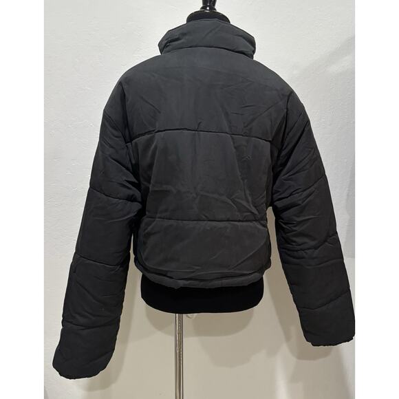 Pretty Little Thing Womens Cropped Puffer Jacket Peach Skin Black Size 6 - Picture 4 of 7